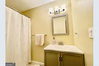 2677 Deerfield Circle, Marietta, GA 30064 - Photo 8