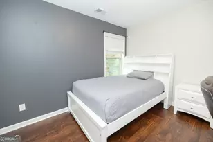 7245 Heritage Oak Ct, Cumming, GA 30040 - Photo 2