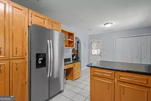 198 Greenwood St, Jesup, GA 31545 - Photo 4