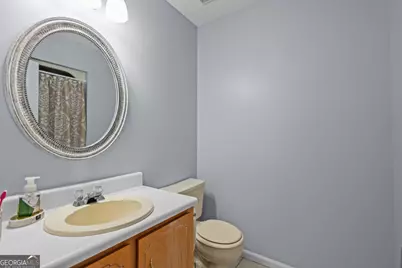 198 Greenwood Street, Jesup, GA 31545 - Photo 10