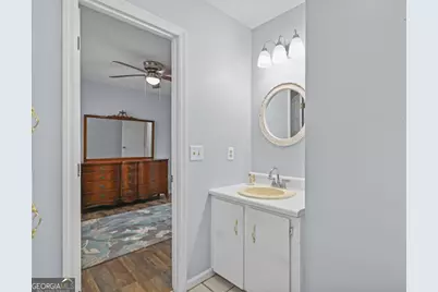 198 Greenwood Street, Jesup, GA 31545 - Photo 16