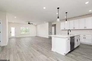 38 Cantrell Dr, Dallas, GA 30157 - Photo 4