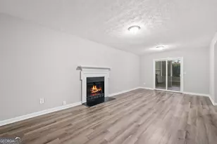 6706 Bent Creek Dr, Rex, GA 30273 - Photo 8