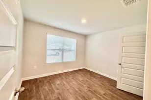 38 Autumn's Wood Dr, Brunswick, GA 31525 - Photo 8