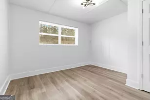 2275 Country Club Ln SW, Atlanta, GA 30311 - Photo 22