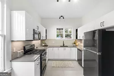 631 Linwood Avenue NE, Atlanta, GA 30306 - Photo 32