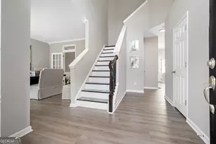 1028 Deer Hollow Dr, Woodstock, GA 30189 - Photo 4