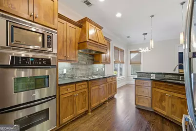 2882 Bernard Way, Smyrna, GA 30080 - Photo 14