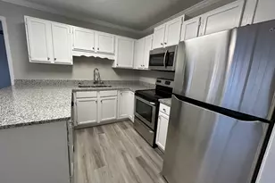 1014 Kathleen Ct, Roswell, GA 30075 - Photo 4