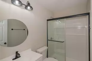 525 Baker Cir NW, Atlanta, GA 30318 - Photo 10