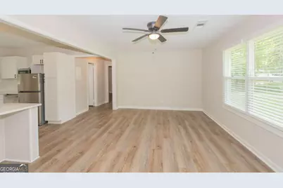 525 Baker Circle NW, Atlanta, GA 30318 - Photo 14