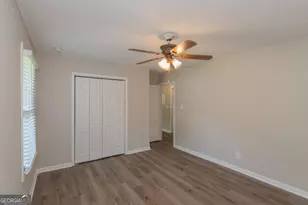 525 Baker Cir NW, Atlanta, GA 30318 - Photo 16