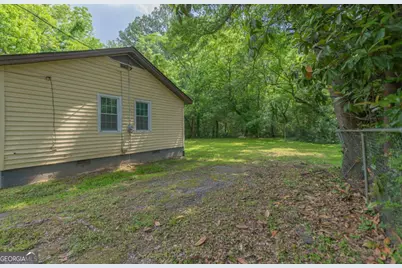 525 Baker Circle NW, Atlanta, GA 30318 - Photo 2