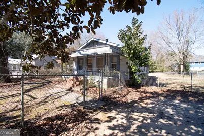 118 Park Avenue, Milledgeville, GA 31061 - Photo 1