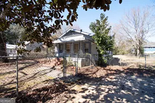 118 Park Ave, Milledgeville, GA 31061 - Photo 1