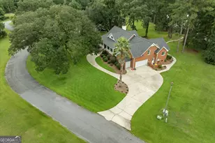 203 Cypress Lakes Dr, Bloomingdale, GA 31302 - Photo 2