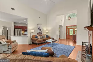 203 Cypress Lakes Dr, Bloomingdale, GA 31302 - Photo 10