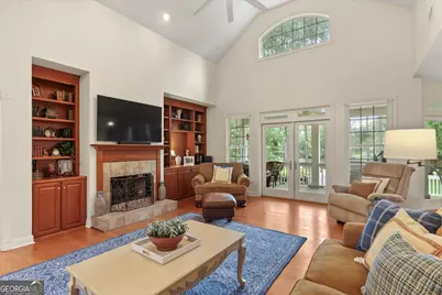 203 Cypress Lakes Drive, Bloomingdale, GA 31302 - Photo 8