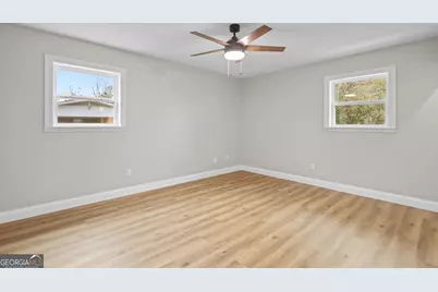 215 Glynn Street, Jesup, GA 31545 - Photo 14