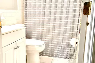 19 Helms St, Newnan, GA 30263 - Photo 8