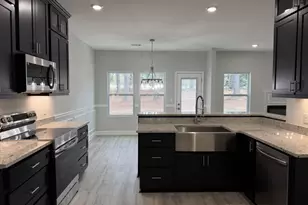 238 Wood Oak Cir, Cochran, GA 31014 - Photo 2