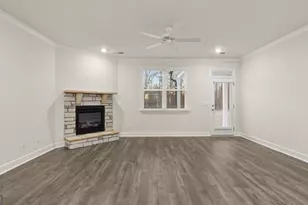 410 Staffin Dr, Senoia, GA 30276 - Photo 14