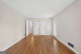 4554 S Landing Dr, Marietta, GA 30066 - Photo 24