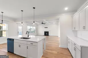 512 Thurston St, Bonaire, GA 31005 - Photo 32