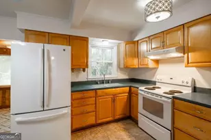 325 Edgewood Dr, Athens, GA 30606 - Photo 18