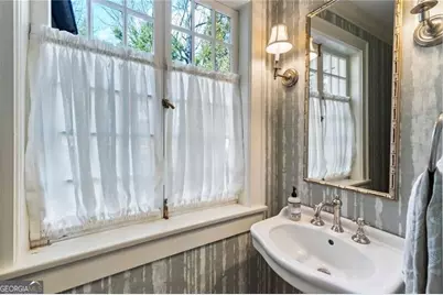 110 Brighton Road NE, Atlanta, GA 30309 - Photo 18