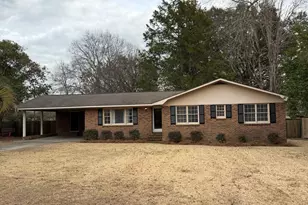 229 W Peter St, Cochran, GA 31014 - Photo 1