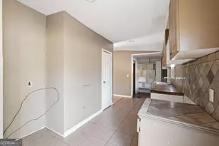 4170 Hurt Bridge Ct, Cumming, GA 30028 - Photo 12