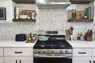 1718 Line St, Decatur, GA 30032 - Photo 8