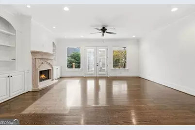 7611 Regency Circle, Sandy Springs, GA 30350 - Photo 20