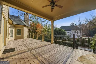 7611 Regency Circle, Sandy Springs, GA 30350 - Photo 78