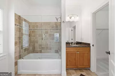 7611 Regency Circle, Sandy Springs, GA 30350 - Photo 44