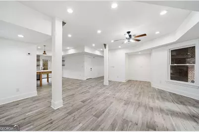 7611 Regency Circle, Sandy Springs, GA 30350 - Photo 56