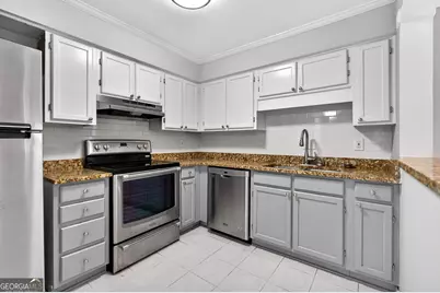 6520 Roswell Road #48, Atlanta, GA 30328 - Photo 12