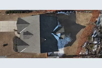 6619 Blue Cove Drive, Flowery Branch, GA 30542 - Photo 4