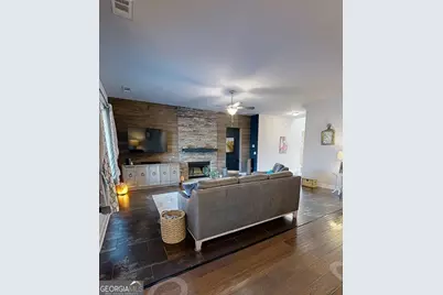 6619 Blue Cove Drive, Flowery Branch, GA 30542 - Photo 6