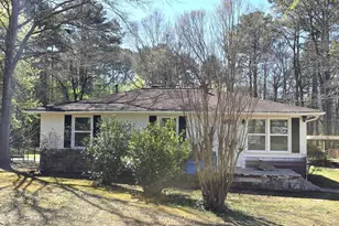 15 Dixie Dr, Stockbridge, GA 30281 - Photo 1