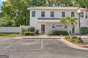 121 S Island Square Dr, Saint Simons, GA 31522 - Photo 1