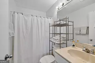 121 S Island Square Dr, Saint Simons, GA 31522 - Photo 16