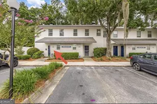 121 S Island Square Dr, Saint Simons, GA 31522 - Photo 1