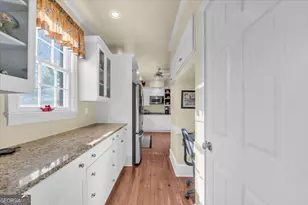 661 E Walton St, Madison, GA 30650 - Photo 16