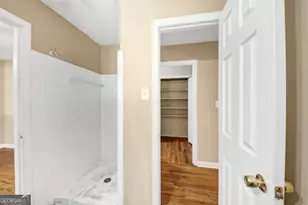 6764 Brookwood Cir, Jonesboro, GA 30236 - Photo 32