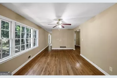 6764 Brookwood Circle, Jonesboro, GA 30236 - Photo 4