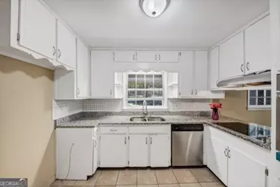 6764 Brookwood Circle, Jonesboro, GA 30236 - Photo 22