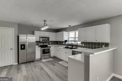 4041 Plantation Mill Drive, Buford, GA 30519 - Photo 8