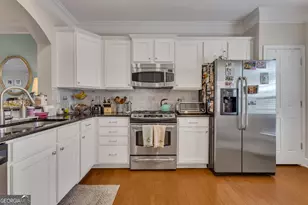 2165 Weldonberry Dr NE, Brookhaven, GA 30319 - Photo 10